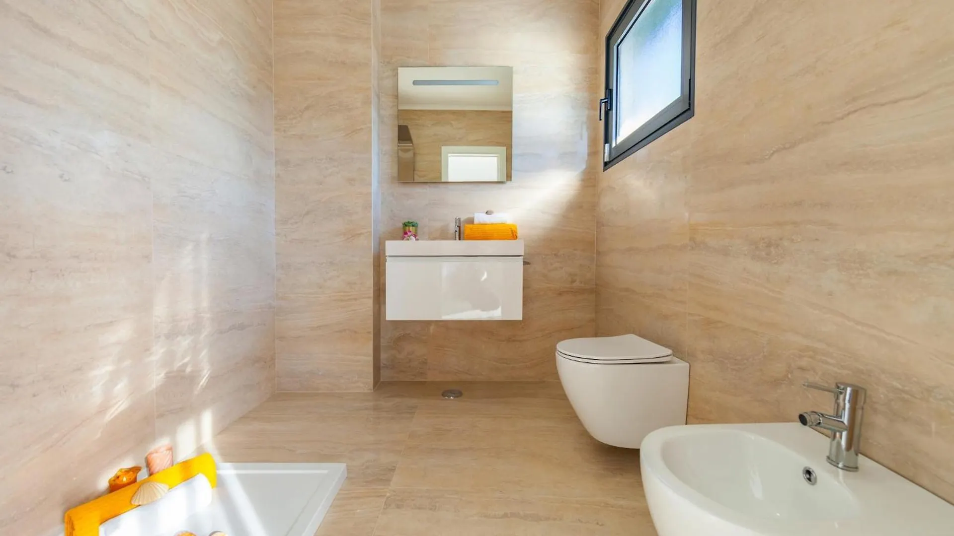 Elegant Villa, Private Pool, Albufeira Villa