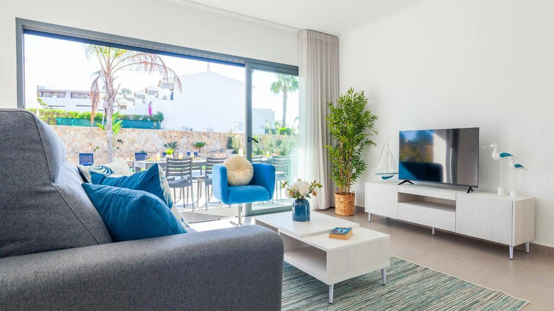 Elegant Villa, Private Pool, Albufeira Villa